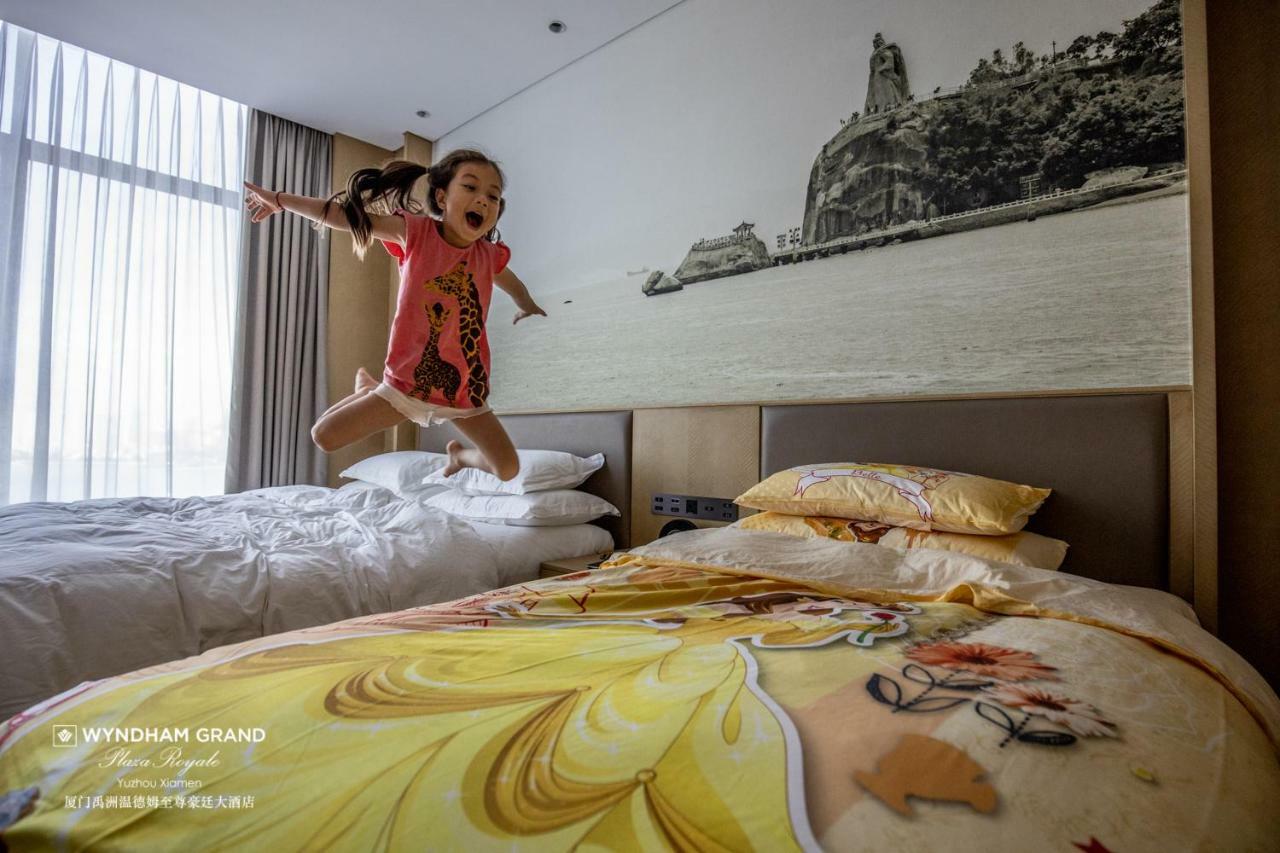 Wyndham Grand Plaza Royale Yuzhou Xiamen Wuyuan Bay Hotel Ngoại thất bức ảnh
