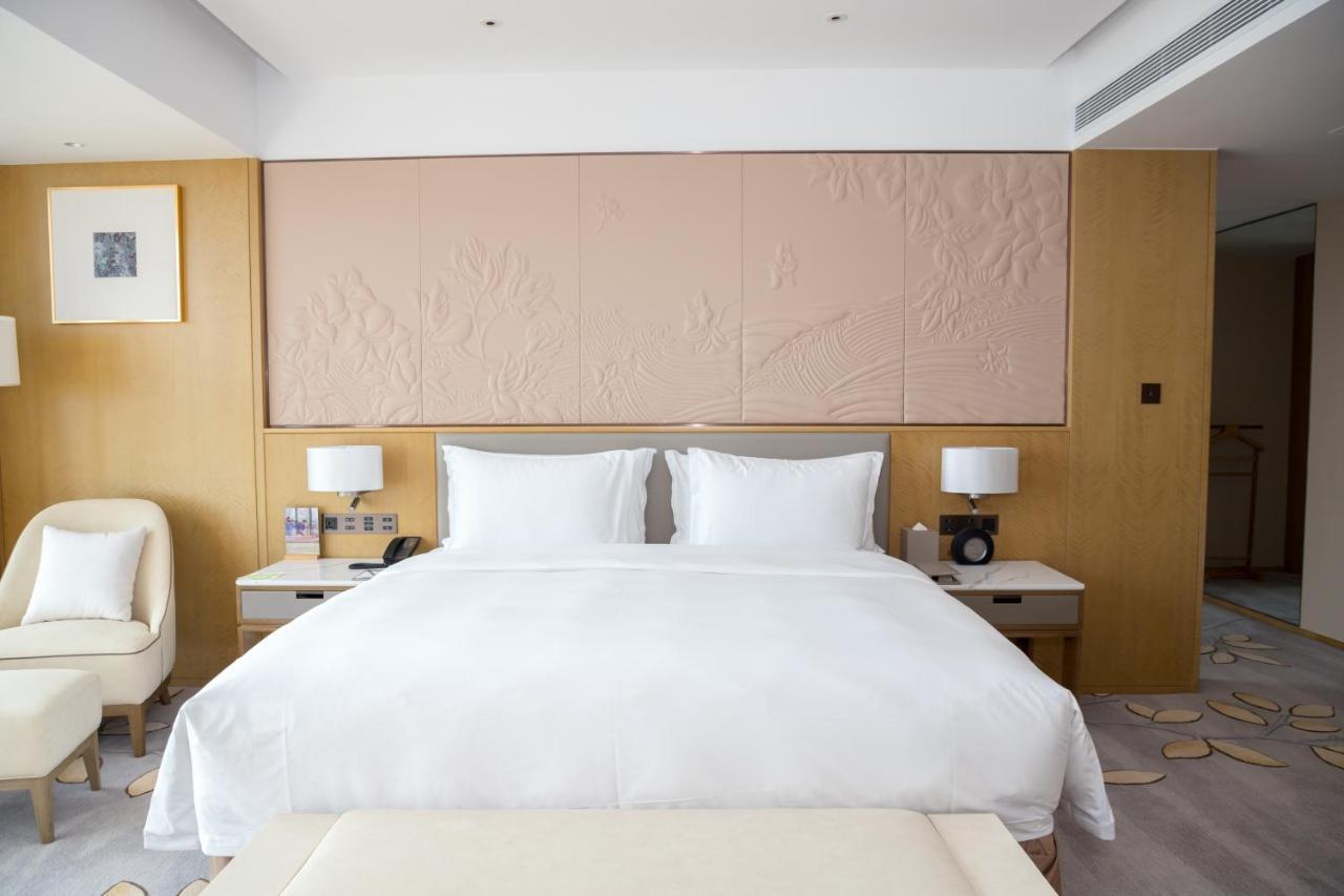 Wyndham Grand Plaza Royale Yuzhou Xiamen Wuyuan Bay Hotel Ngoại thất bức ảnh
